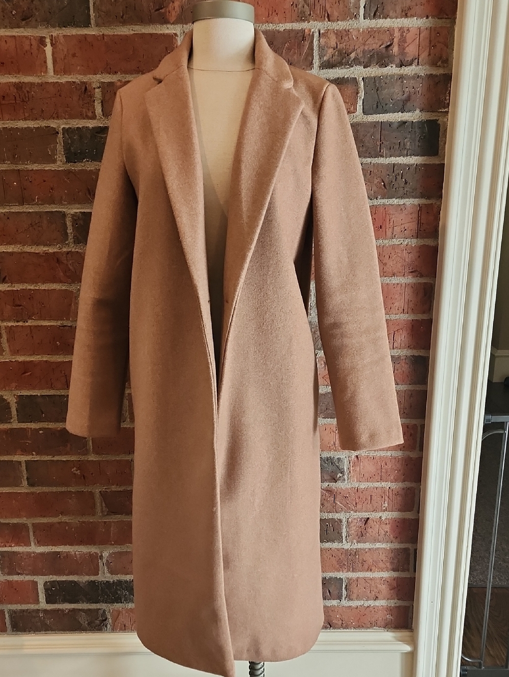 Stitch And Feather Long Camel Coat - Classic Single-Breasted Overcoat Small